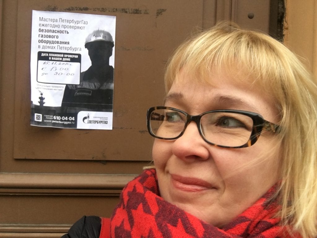 Pietarin arkea: Vesivahinko ja outoa kaasunhajua