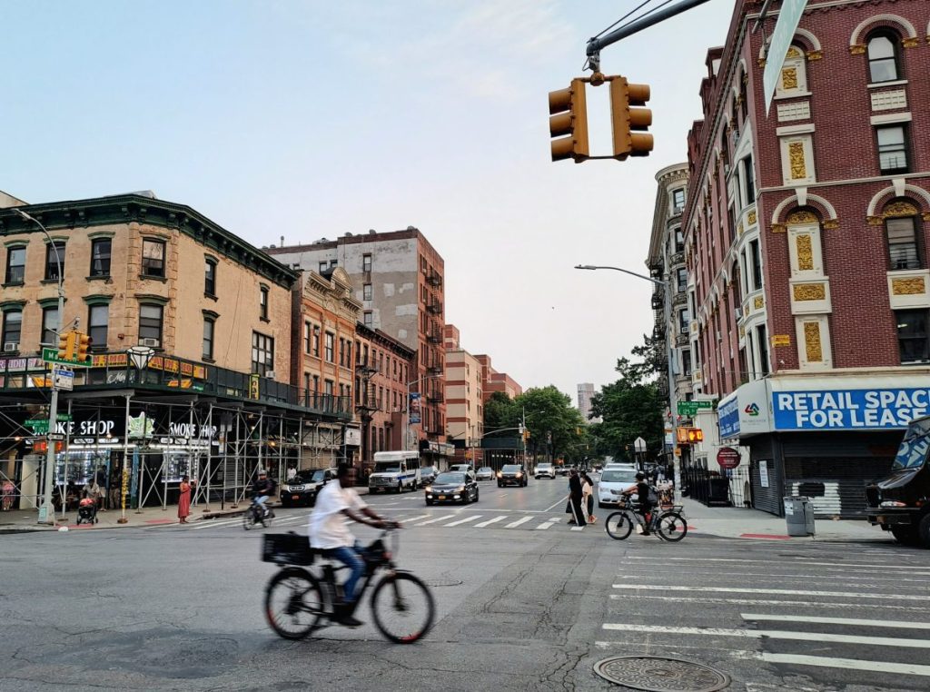 New Yorkin vaarallisin katu ja muita tarinoita Harlemista